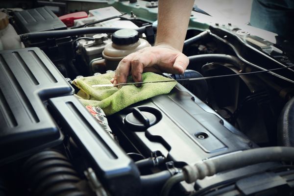 What a Mobile Mechanic is & How to Evaluate one for Your Auto Repair Needs